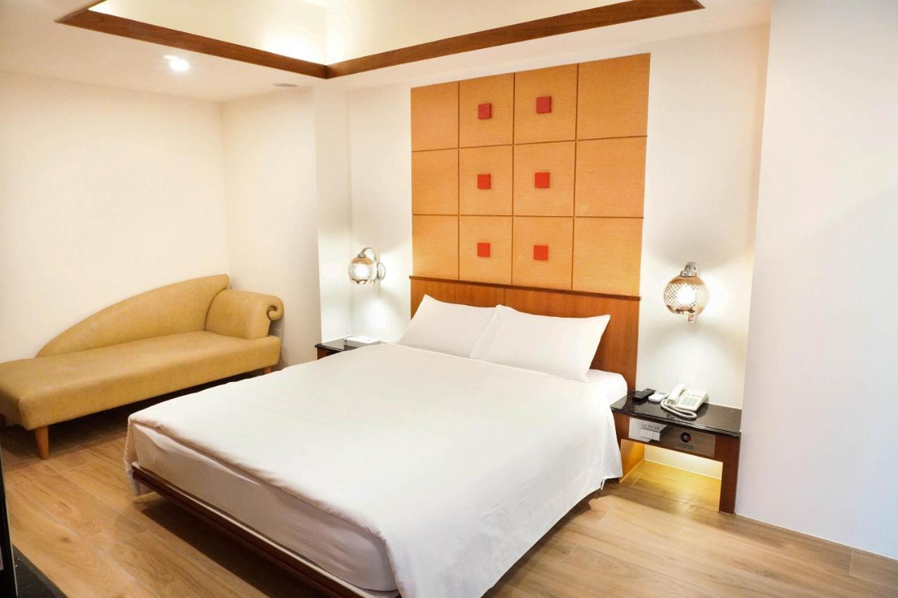 Kao Yuan Hotel - Zhong Zheng Tchaj-čung Exteriér fotografie