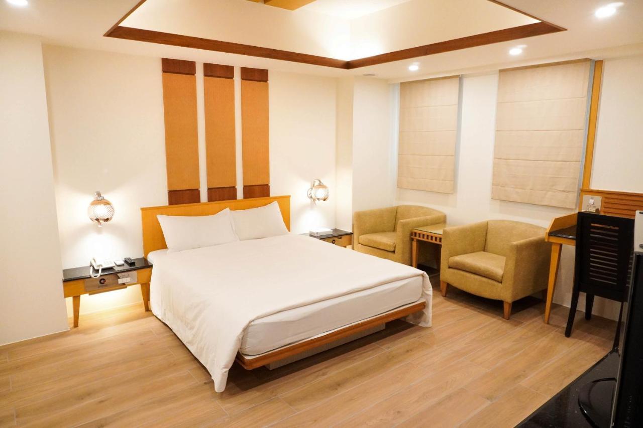 Kao Yuan Hotel - Zhong Zheng Tchaj-čung Exteriér fotografie