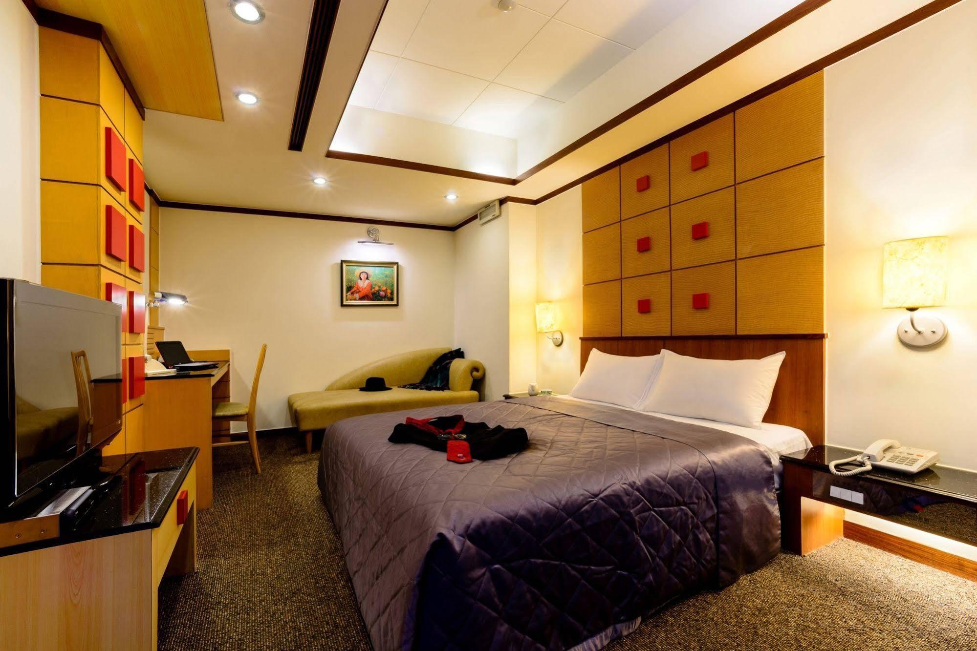 Kao Yuan Hotel - Zhong Zheng Tchaj-čung Exteriér fotografie